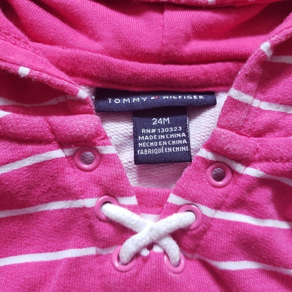 Tommy Hilfiger 24m hooded sweatshirt - Picture 2 of 3